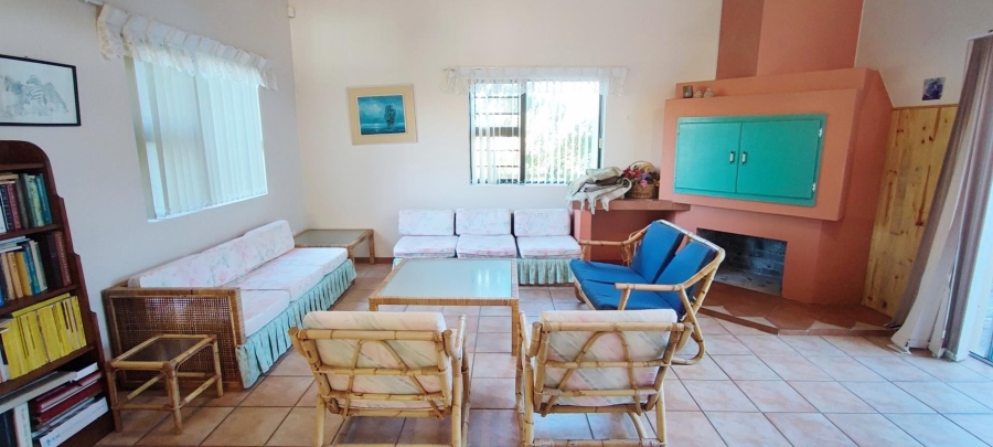 4 Bedroom Property for Sale in Franskraal Western Cape